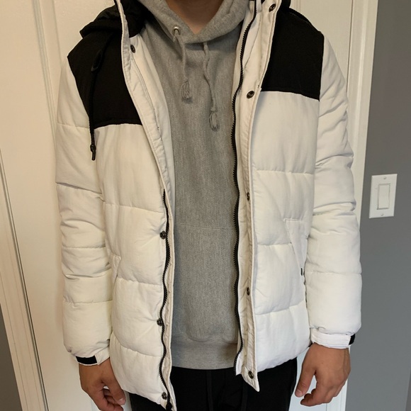 Forever 21 Puffer jacket